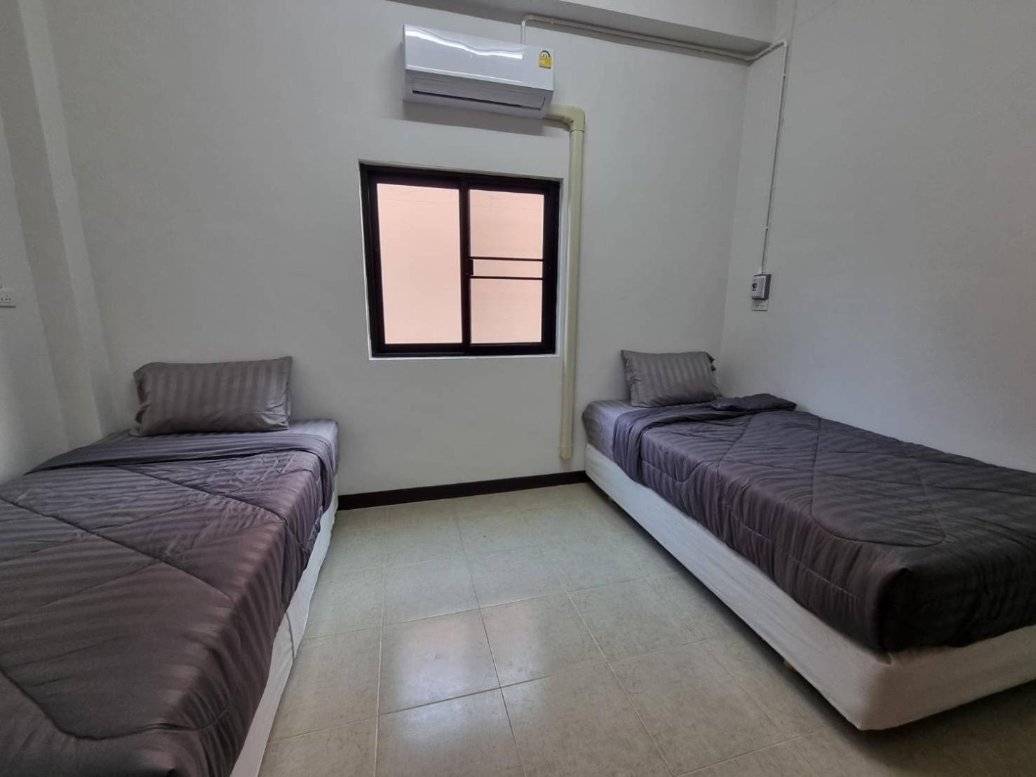 The Savannah Hostel Пай Екстериор снимка