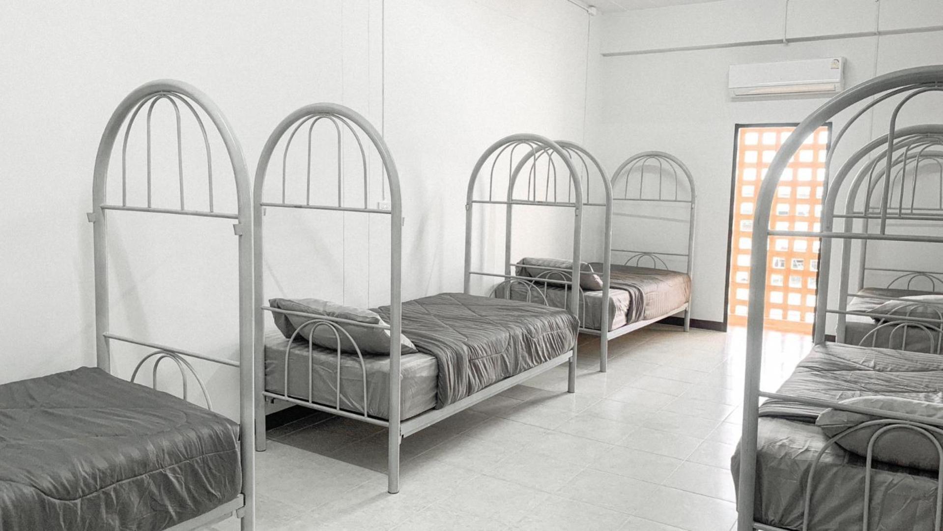 The Savannah Hostel Пай Екстериор снимка